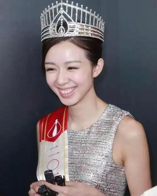 期待!港剧教父戚其义邀十优港姐麦明诗拍剧,事业巅峰选择离巢