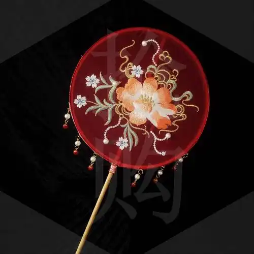 团扇古风长柄流苏汉服扇子仙气圆扇舞蹈拍摄古典宫扇女