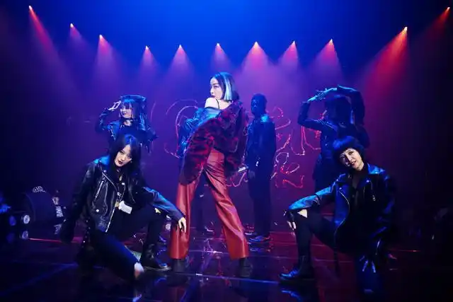 酷狗直播燃炸放送vava毛衍七新专辑首唱会!直击说唱女王音乐魅力