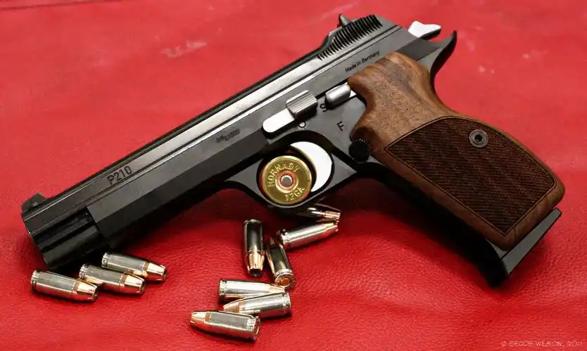 sig p210