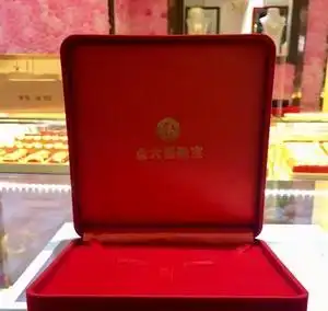 六福珠宝2022夏季新款项链女福牌吊坠越南沙金锁骨链盒子链久不0人