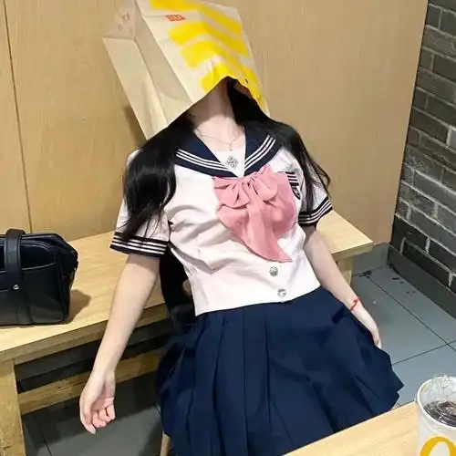 一眼心动的jk女生头像