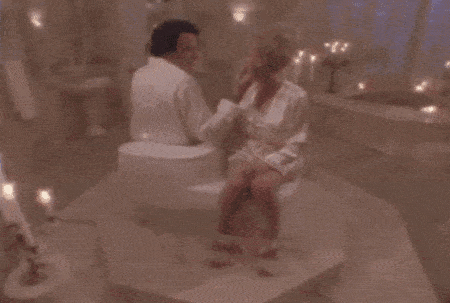 偷偷用了"在线拉屎"app:今天的粑粑是死鱼味,真香!(吃饭勿点)