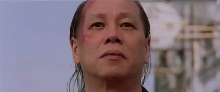 功夫:西装暴徒火云邪神,这段抠鼻屎,气质拿捏得死死的!