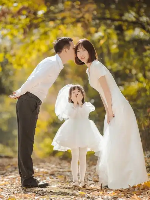 秋天的童话一家三口亲子照合肥