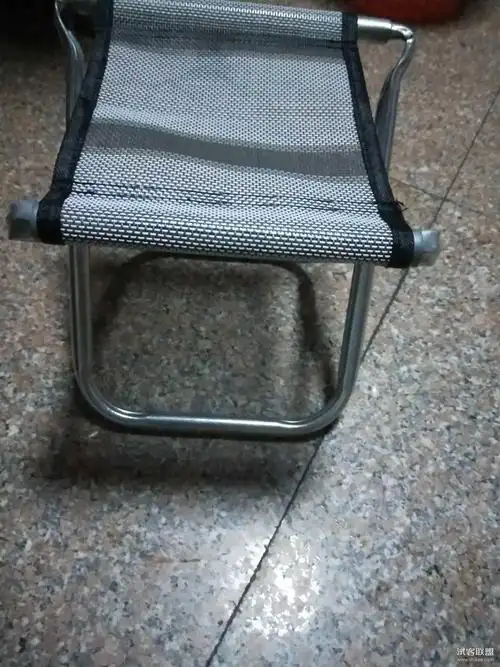 折叠铁凳子一把-joecy_ma