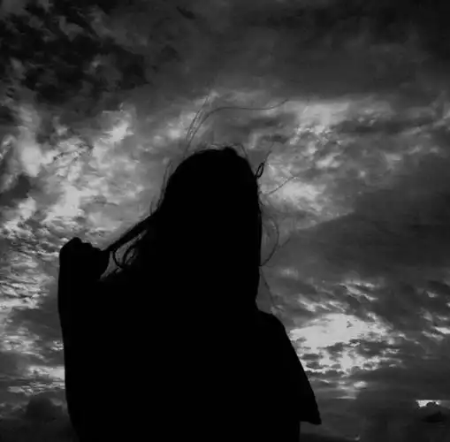 摄影影子长发阳光正好赞评论更多