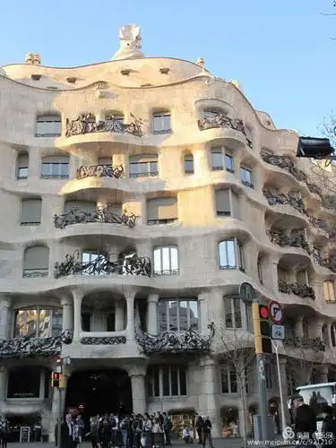 米拉之家(米拉公寓)  高迪之作