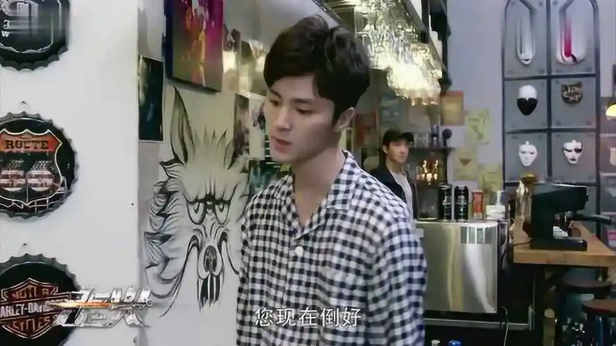 走火眼神杀孙然对峙高华