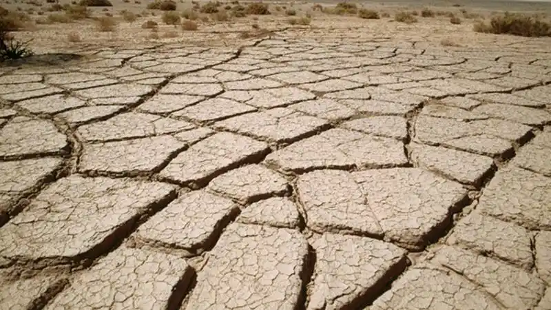 大旱会导致地面抬高?