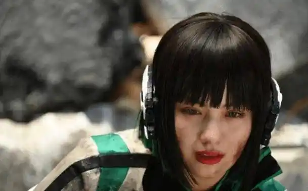 假面骑士零一:或人惨烈成为植物人,全损伊兹流泪,不破瞬间崩溃_亚克