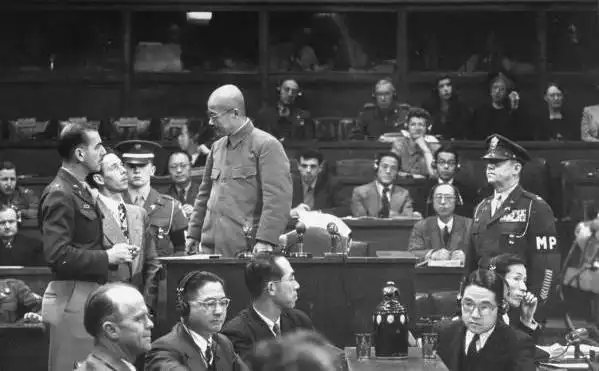 东京审判甲级战犯的申辩日本纪录片