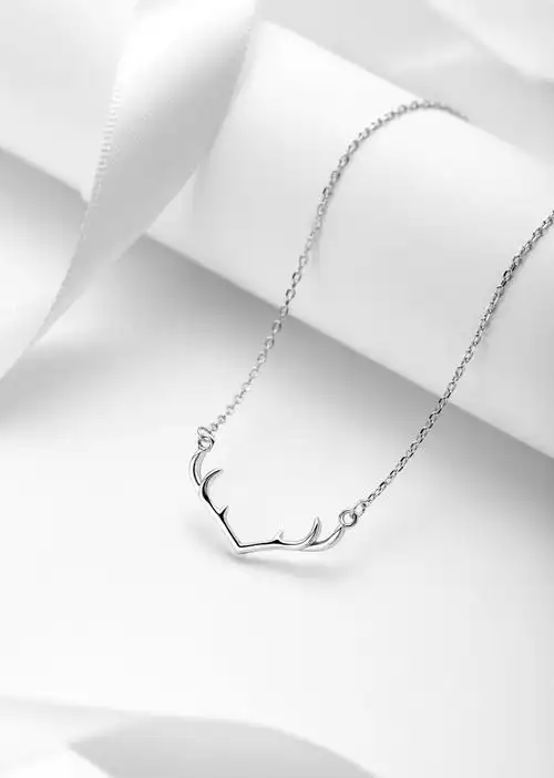 首饰银饰品项链拍摄|摄影|静物|何以朱颜 - 原创作品 - 站酷 (zcool)