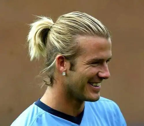 贝克汉姆的发型叫什么(盘点贝克汉姆的百变发型)(6)