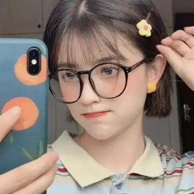 十一可爱真人女生头像微微风簇浪散作满河星