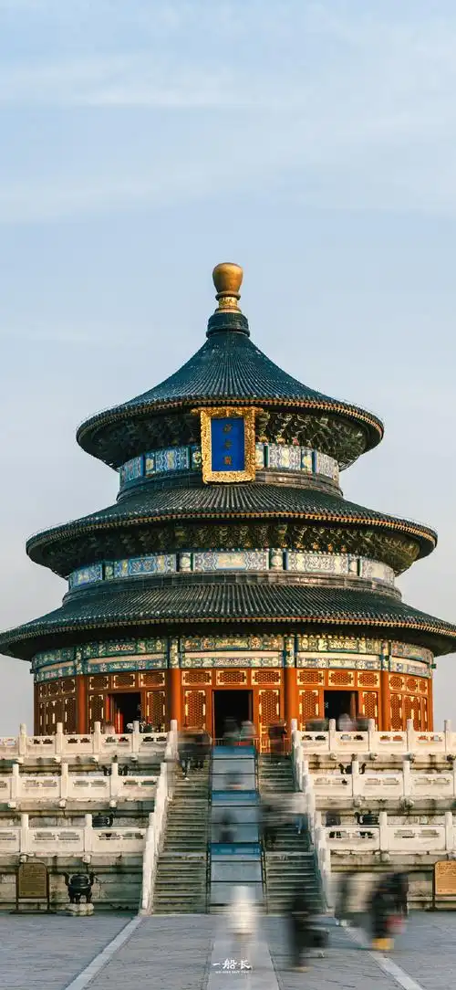 北京天坛 风景名胜!    ·摄影师@一船长    #随手拍接龙