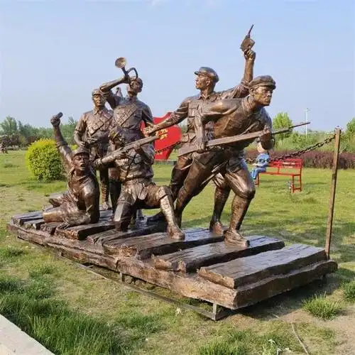 红军人物雕塑是一种具有丰富历史文化内涵的雕塑艺术形式,它以中国