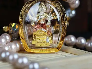 泰国三大招财佛牌