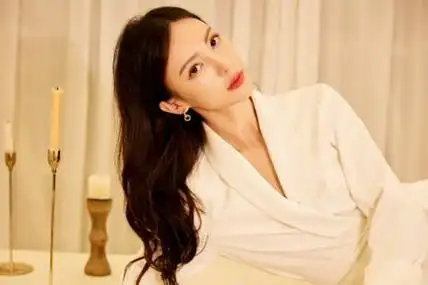 金晨的八字命理分析,金晨事业与婚姻会如何?-周易算命网