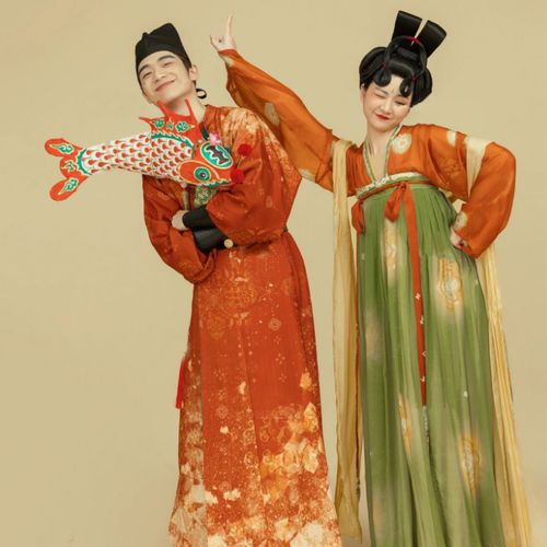 唐宫夜宴复古唐朝汉服出租 唐装男女情侣婚纱照走秀演出服租赁