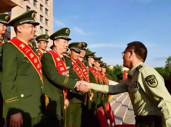 作战决心图上的传奇队长_刘建林