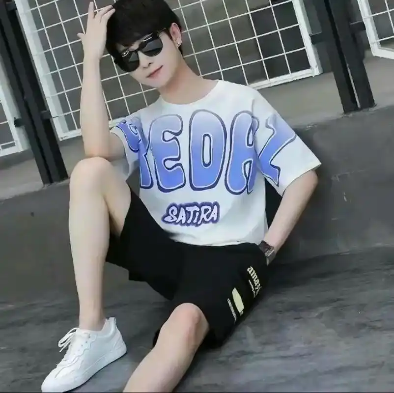 13初高中学生短袖t恤男孩12-15岁青少年帅气运动套装14 - 抖音