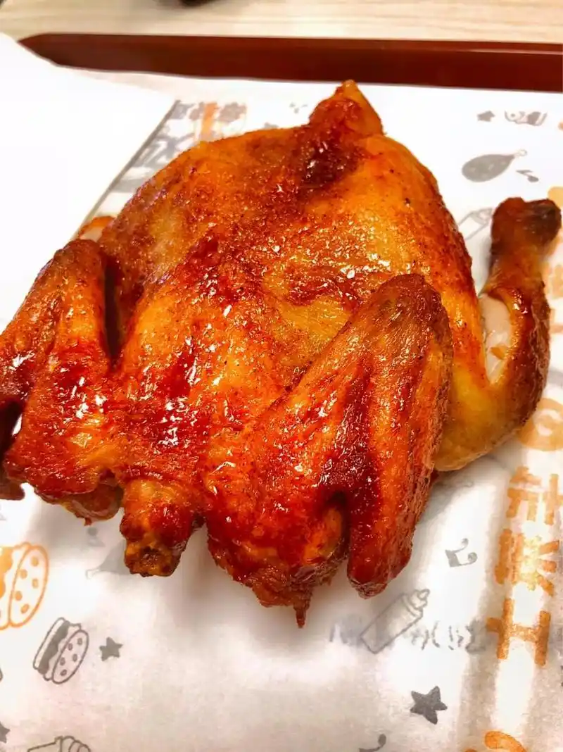 华莱士团购 华莱士蜜汁手扒鸡昨天还是28,今天就15块钱,吓得我赶紧囤