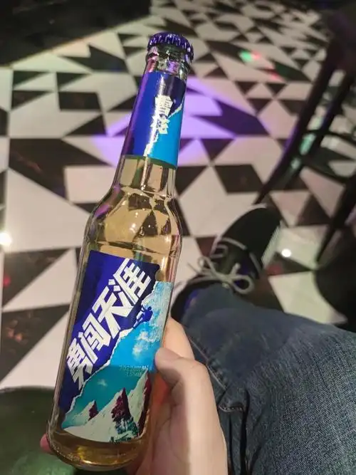 雪花啤酒怎么样 再来一瓶雪花,咱们勇闯天涯_什么值得买