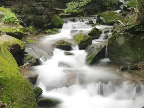 山涧瀑布,小河流水