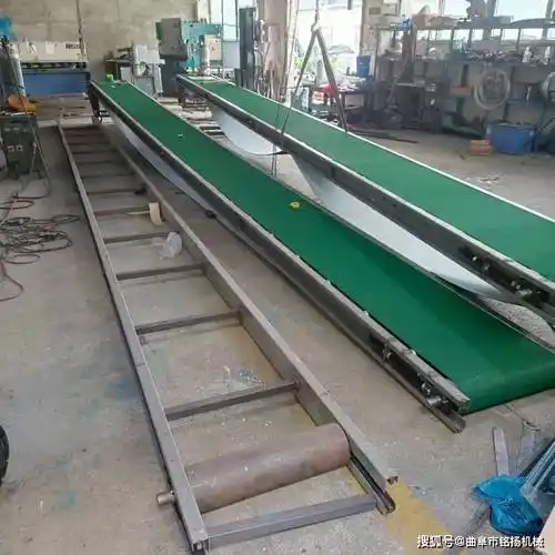 800带宽沙袋装输送机 仓库装车卸货正反转传送带 移动升降皮带机_物料