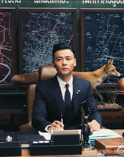 为什么叫张晋西装暴徒?