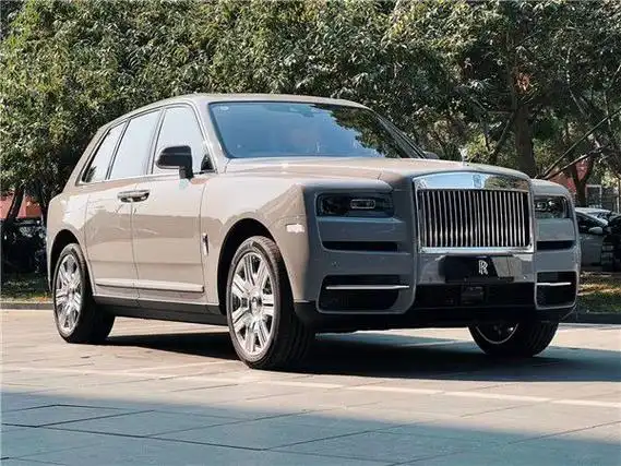 劳斯莱斯库里南屹立顶级豪华suv大本营