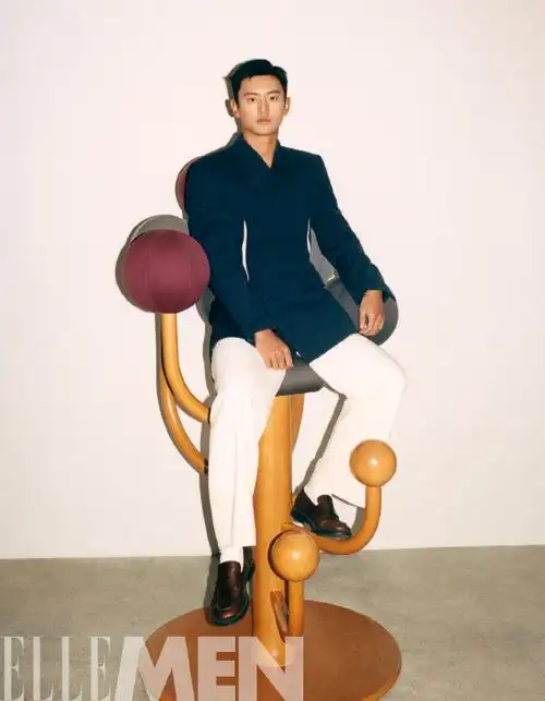 宁泽涛ellemen十二月刊封面
