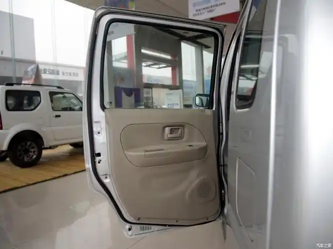 北斗星 2015款 1.0l 手动实用型 3242453图片_铃木_汽车图库_汽车之家