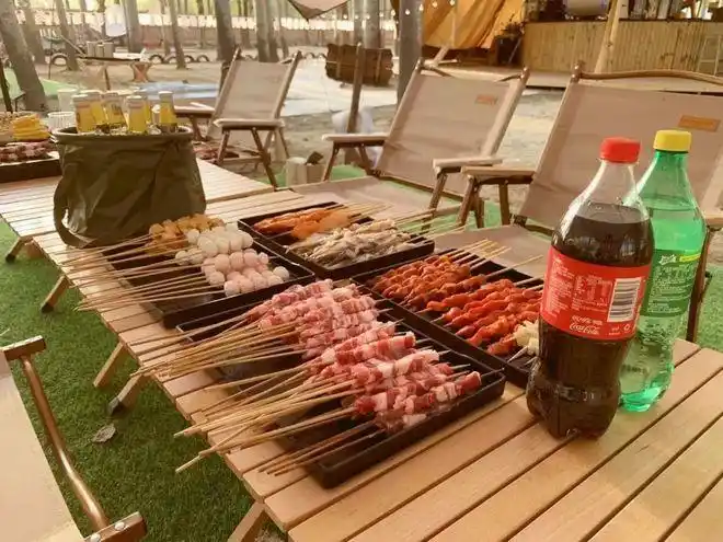 超划算!688抢6人自助烧烤春日套餐(含食材),含天幕帐篷 烧烤位 快活岛