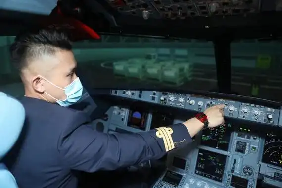 东航"民航飞行员疲劳预测与管理信息系统"获奖|东航_新浪财经_新浪网