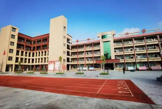 花都公办学位"直通车"多片区运行|入学|学校|花都区|莲塘小学|中小学