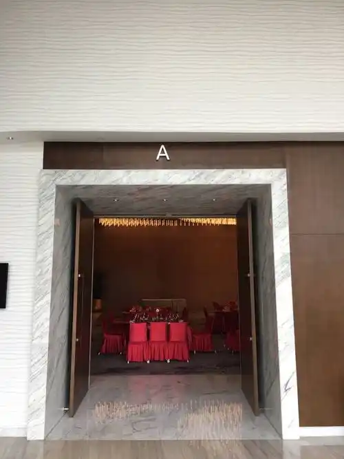 福建 漳州佰翔圆山酒店 2016_宴会厅门.jpg