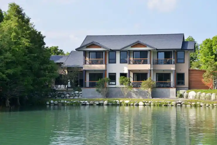 苗栗,花莲的日式自建独栋厝:坚固大器的钢骨住宅