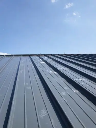 供应兰州1.0mm65-400型铝镁锰屋面板