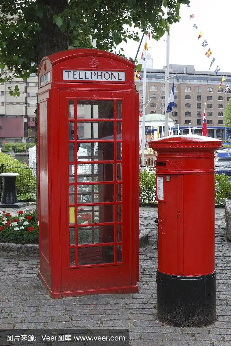 英国红色电话亭和邮筒.伦敦.英国