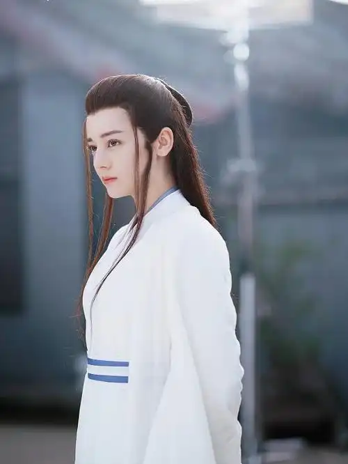 女扮男装的明星,哪个帅你一脸血,最后一个已经成为经典无法超越