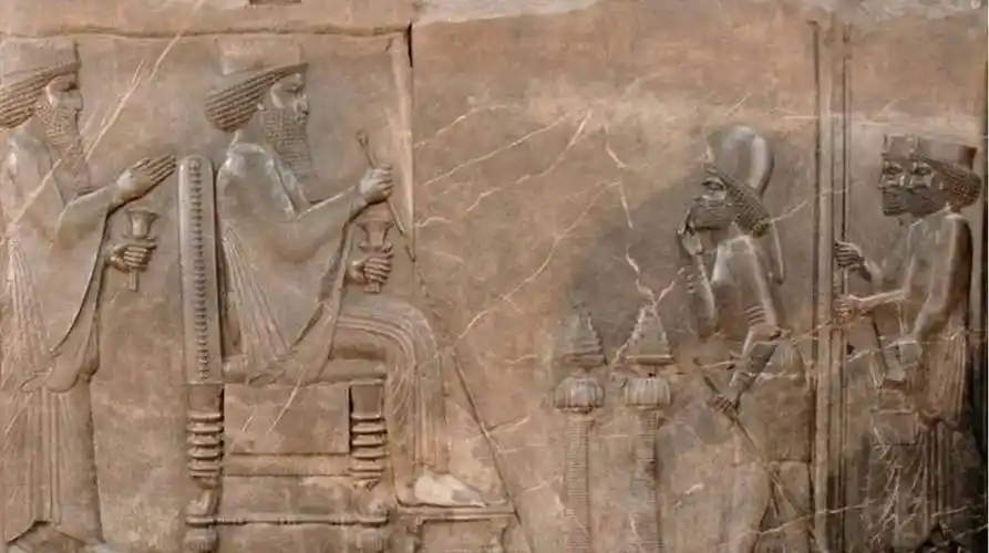 前486年,大流士一世在远征埃及叛乱前夕去世,儿子薛西斯一世继位.