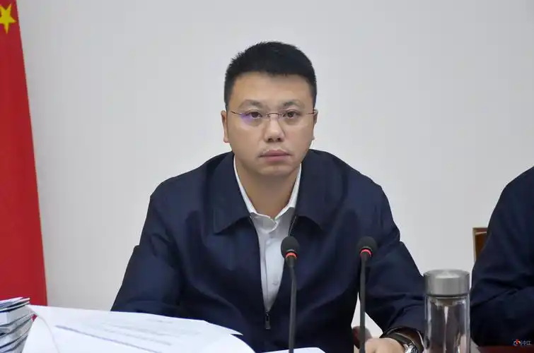 会议审议了中江县国土空间规划委员会工作章程,听取相关项目规划情况