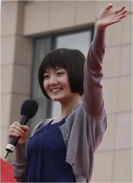 童星蒋小涵:7岁起步,央视力捧,误传蒋大为爱女引热议!