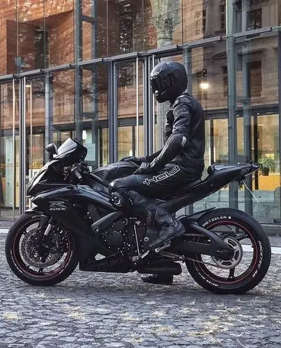 无水印 | 男人骑机车不仅仅是因为帅!_摩托