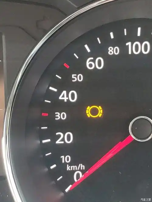 速腾18款黄圈报警灯是什么?