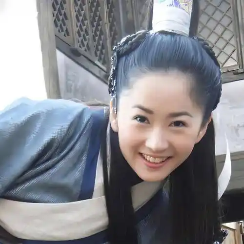 杨蕊饰演的陆无双,瓜子