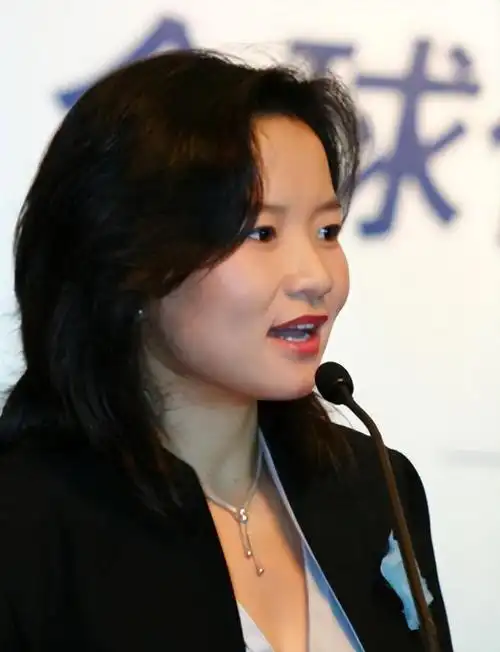 回顾央视主持人成蕾:潜伏中国20年盗取机密文件,一句话暴露身份