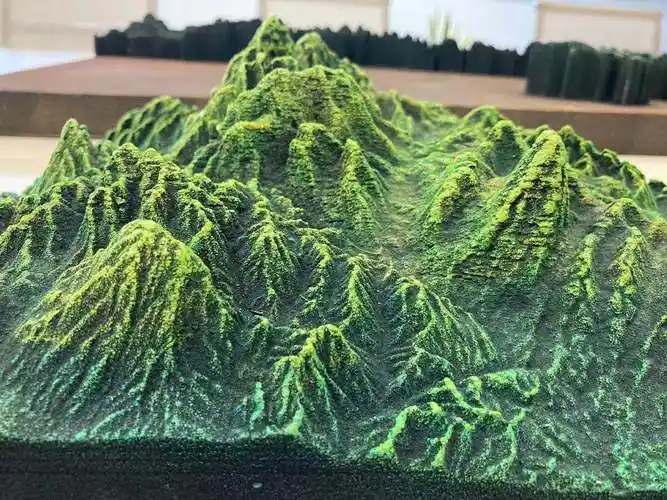 3d打印地形沙盘一个正经giser的桌面摆件